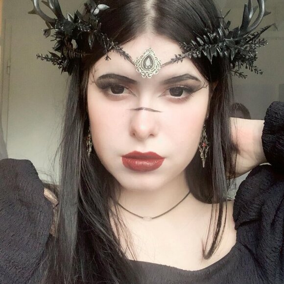 Black Flower Antler Crown Gothic Elf Headpiece Renaissance Faire Accessory main image 7